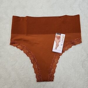 NWT Joyspun Women's Shape & Smooth Lace Trim Thong Sz XXXL Brown Light Support